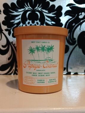 Papaya Coconut Candle